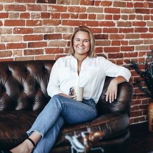 Meet your Posher, Lindsey